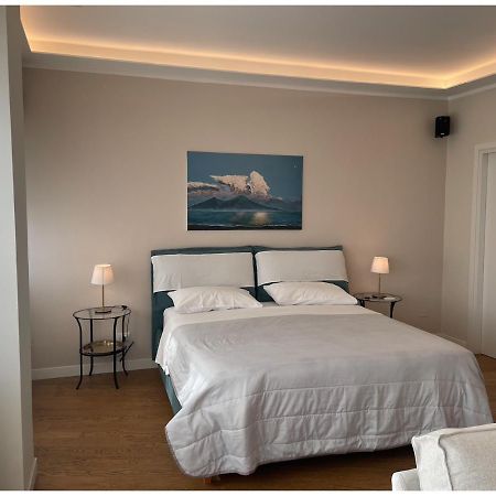 Aurelia'S Suite Napoli Экстерьер фото