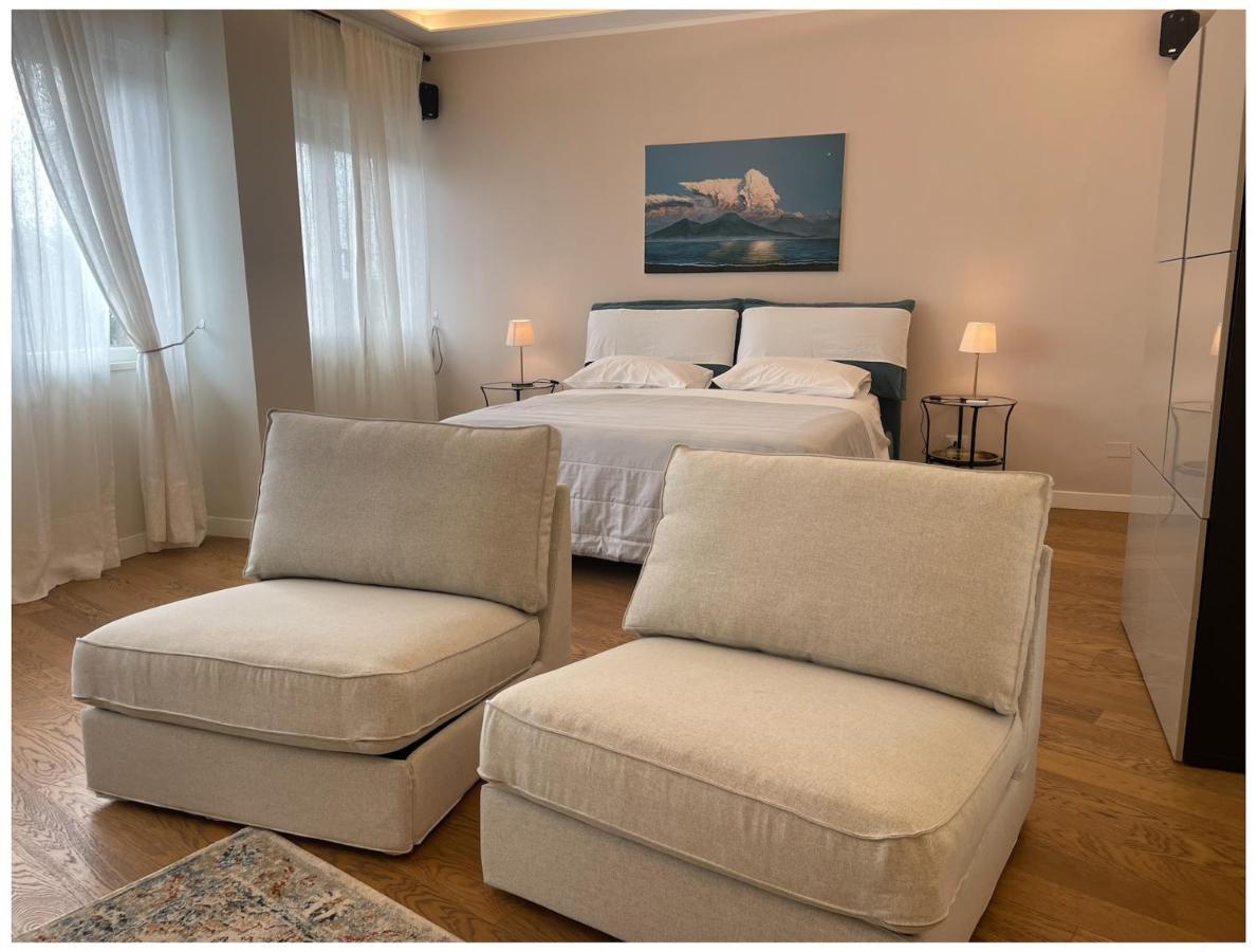 Aurelia'S Suite Napoli Экстерьер фото