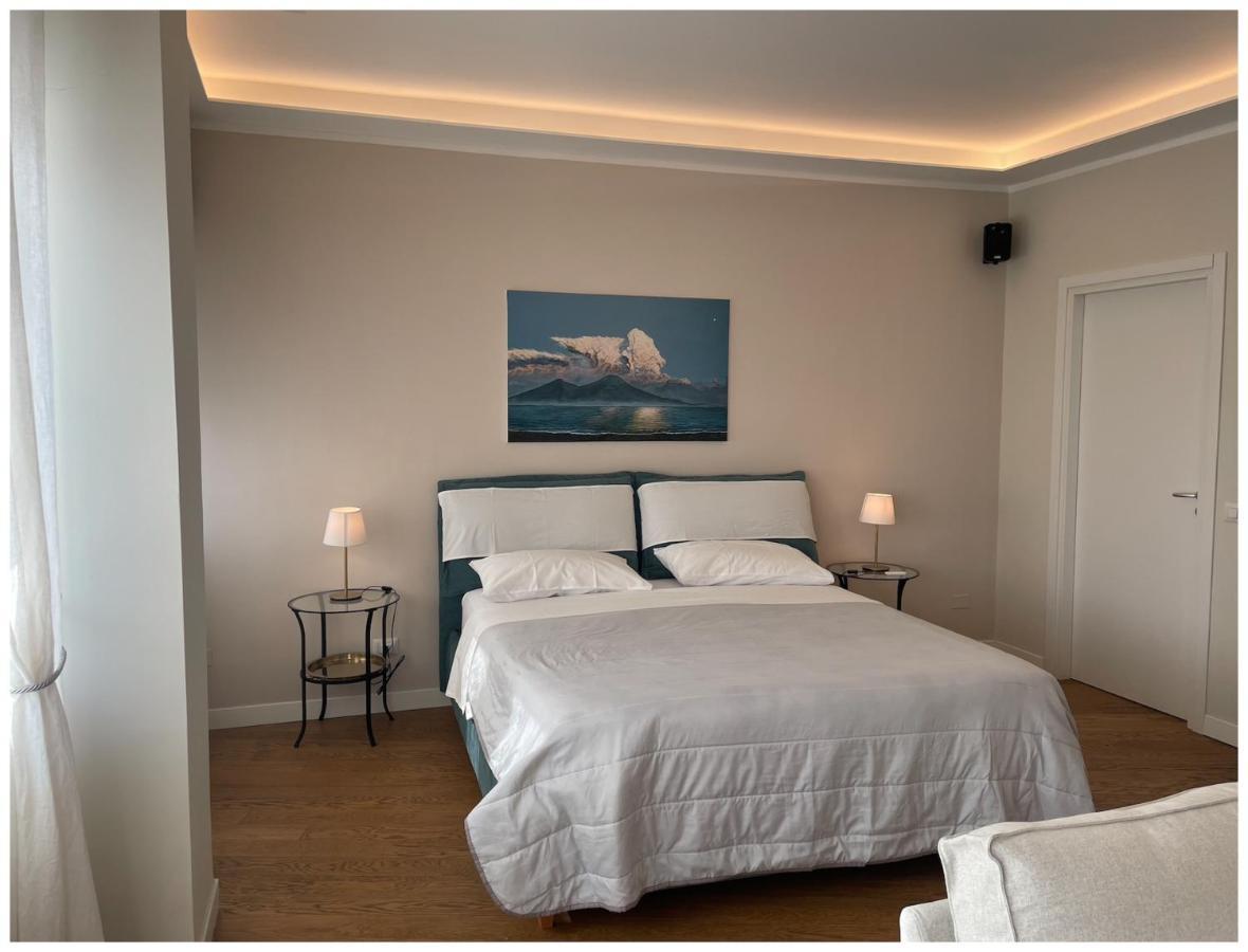 Aurelia'S Suite Napoli Экстерьер фото